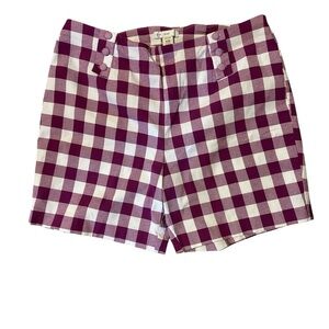 Stylish Mid-Rise Waist Checkered Shorts in Purple and White